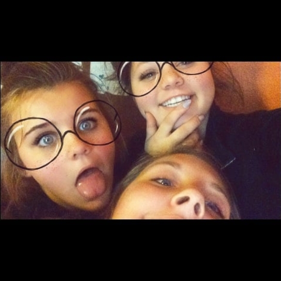 Meet your Posher, Skyleigh - Picture 1 of 1